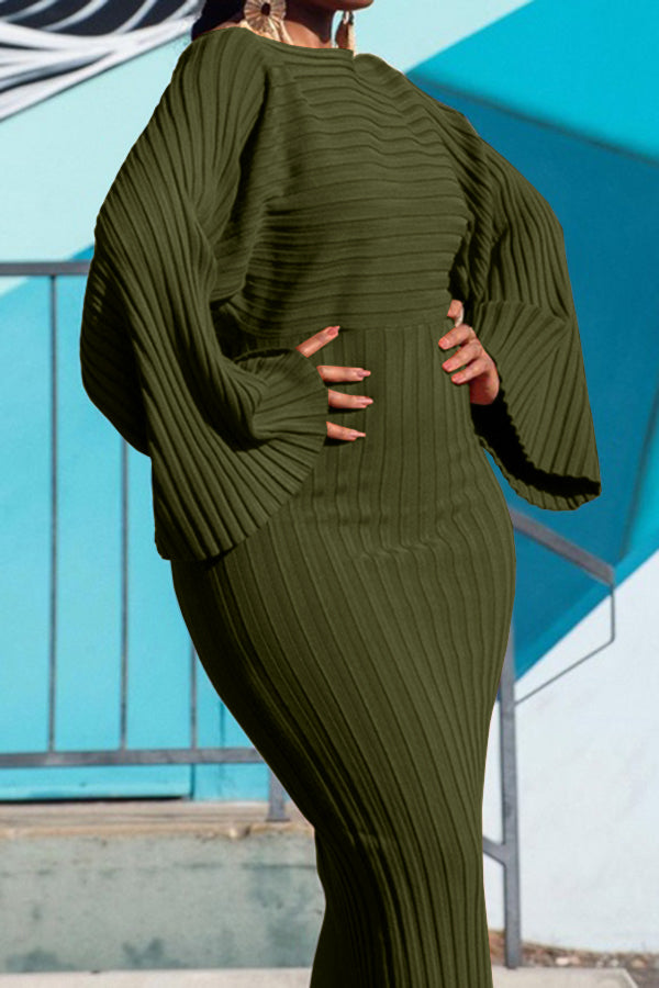 Stylish Pleated Detail Batwing Sleeve Dress