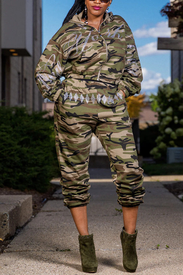 Casual Rhinestone-Embellished Camouflage Jogger Set