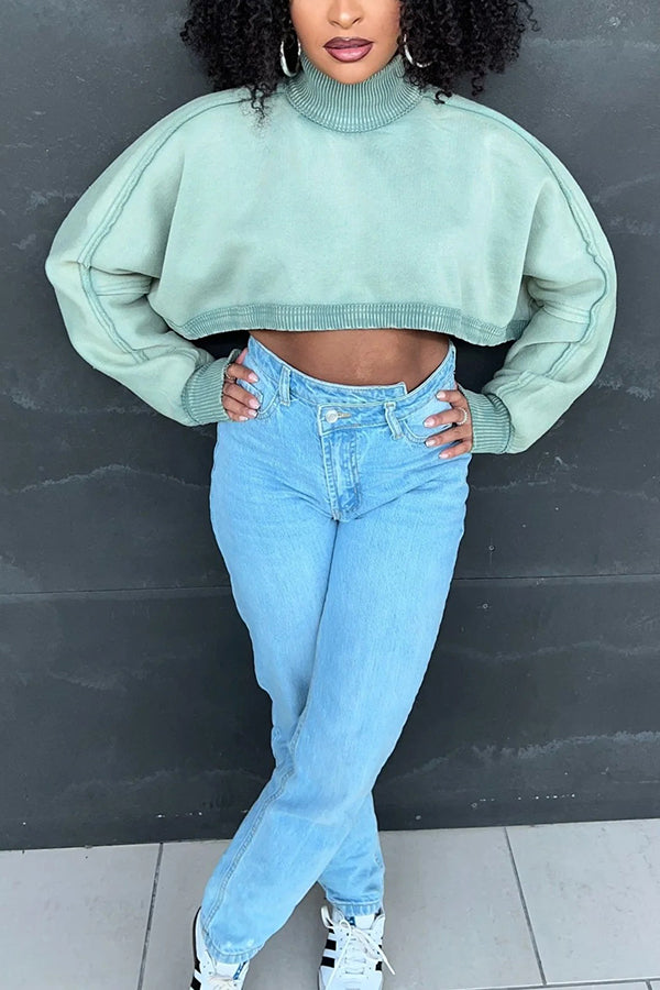 Stylish Cropped Turtleneck Sweatshirt