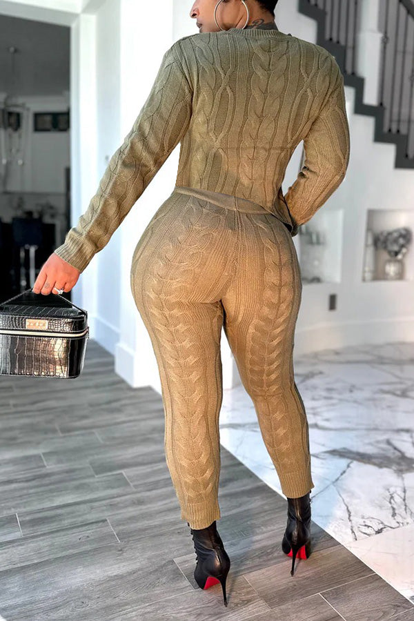 Stylish Cable Knit Sweater Set