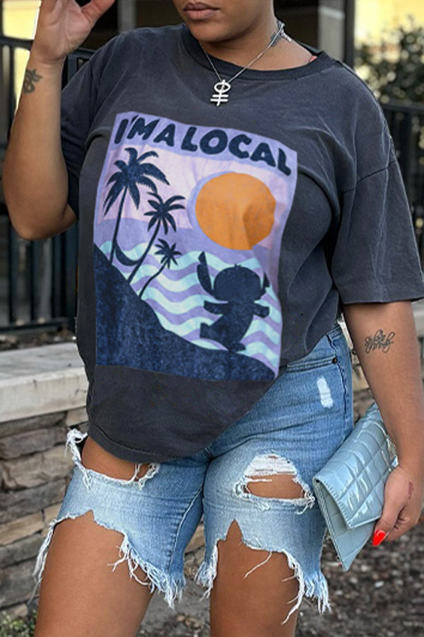 Vacation Figure Graphic Print T-shirt