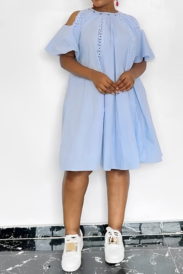 Chic Guipure Lace Insert Cold Shoulder Dress