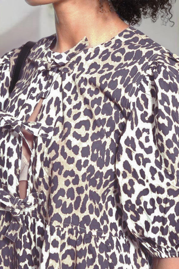 Sexy Short Sleeve Knotted Leopard Print Mini Dress