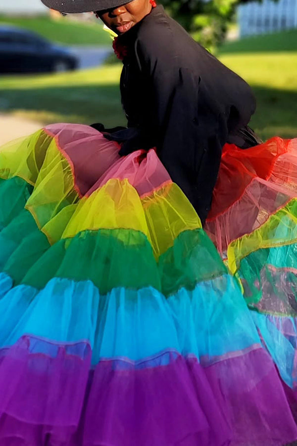Striking Knotted Top & Colorful Ruffle Skirt Set
