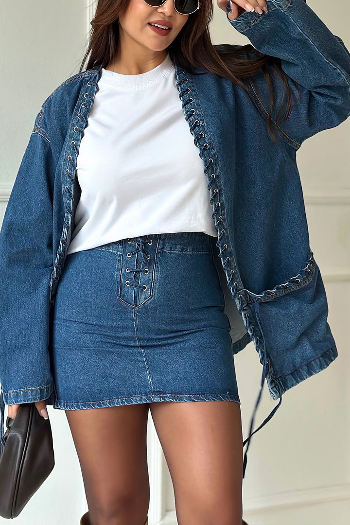 Stylish Double Pocket Eyelet Lacing Denim Jacket