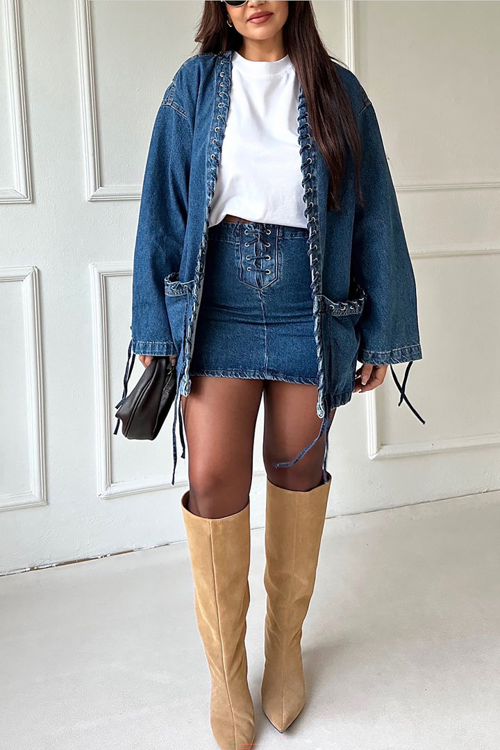 Stylish Double Pocket Eyelet Lacing Denim Jacket