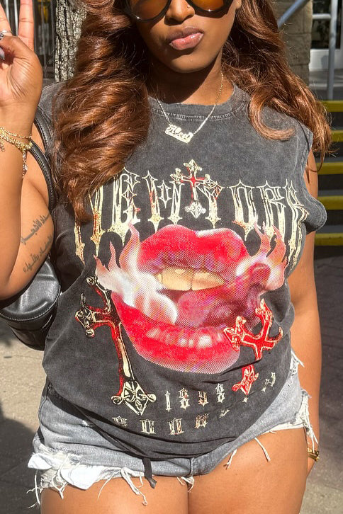Street Lips Cross Print Tank Top*