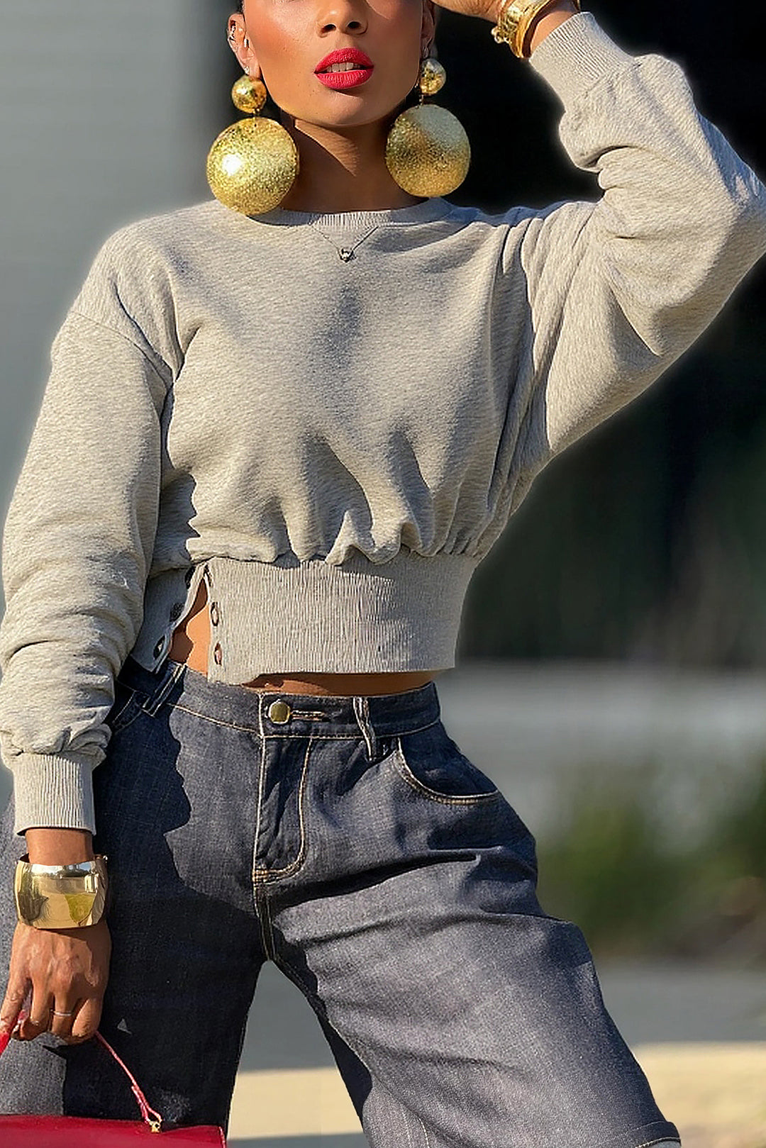 Casual Side Button Waist Cropped Sweatshirt*