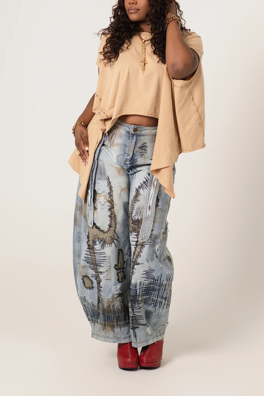 Fashion Random Stitch Embroidery Wide Leg Scimitar Jeans*